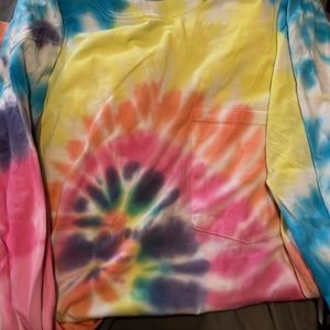 Long sleeve tie dye shirt size large